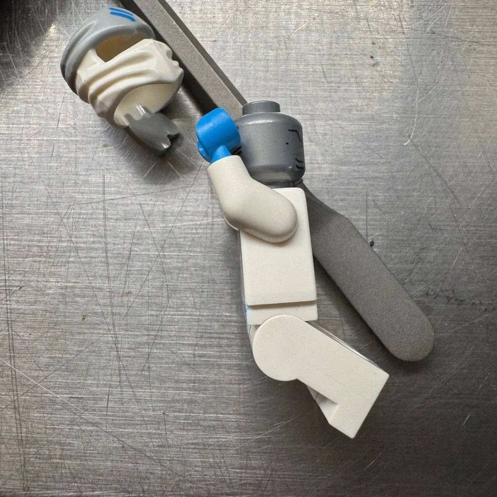 LEGO‎ Ninjago Zane Rebooted Minifigure Titanium Ninja White Blue njo094